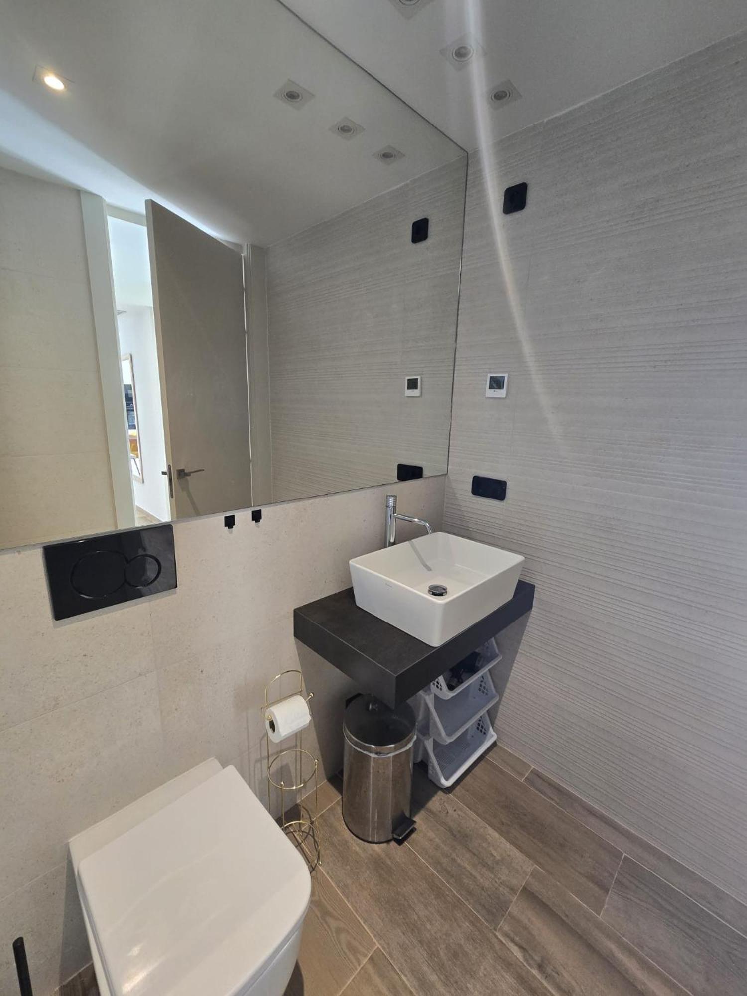 Nice 2 Bedroom Bali Apartment With Sea Views Torrevieja Luaran gambar