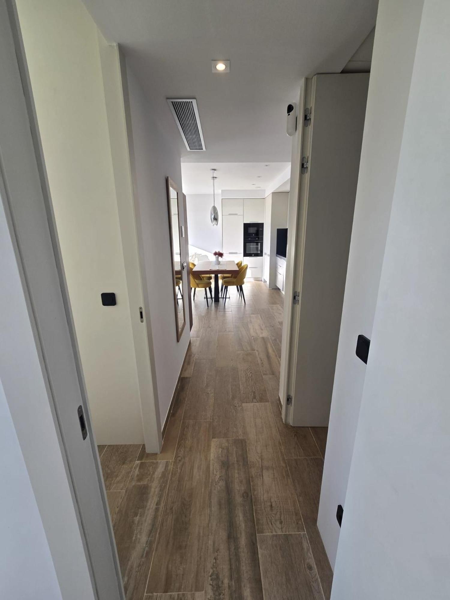 Nice 2 Bedroom Bali Apartment With Sea Views Torrevieja Luaran gambar